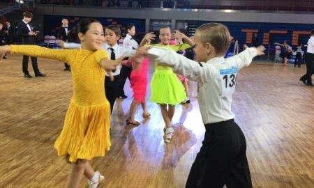 Юная казахстанка заняла первое место на чемпионате Азии по спортивно-бальным танцам