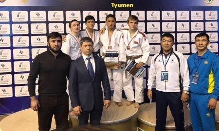 Казахстанцы завоевали семь медалей на международном турнире по дзюдо среди кадетов