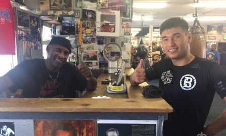 «Он хочет стать лучшей версией самого себя». Тренер Сойлыбаева оценил форму подопечного перед титульным боем