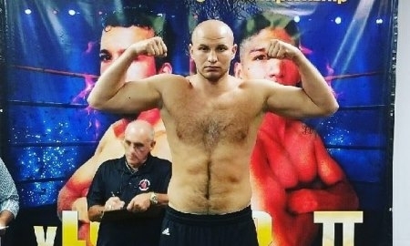 Дычко прошёл взвешивание перед вторым боем на профи-ринге