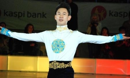 Денис Тен объявил о возвращении на лед