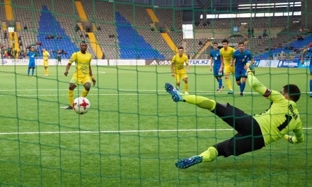 Болельщики «Астаны» признали Твумаси лучшим игроком матча с «Иртышом»