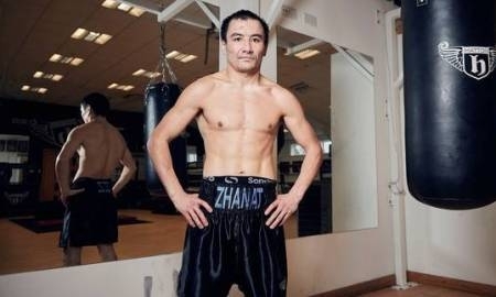 Что для Жакиянова станет «суицидом» в бою с Барнеттом?