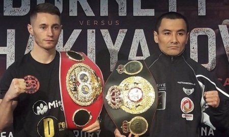 Жакиянов и Барнетт провели дуэль взглядов