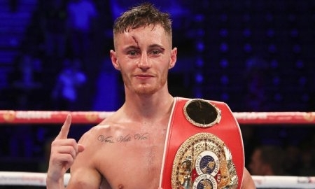 Барнетт не боится, что Жакиянов может целиться ему в рану, полученную в предыдущем бою