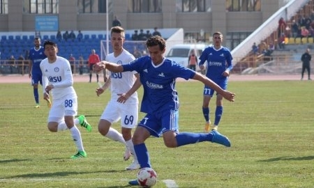 Котировки букмекеров на три матча 31-го тура Премьер-Лиги