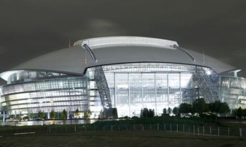 «Где угодно, лишь бы не в Мексике». Болельщики комментируют желание Головкина драться с «Канело» в Далласе