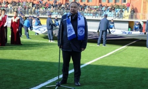 Болельщики «Окжетпеса» поблагодарили акима Акмолинской области