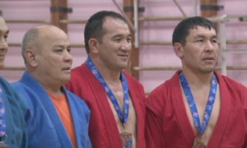Казахстанские самбисты завоевали 6 золотых медалей на чемпионате мира
