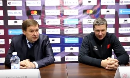 Видео послематчевой пресс-конференции игры МХЛ «Алтай» — «Омские Ястребы» 1:6
