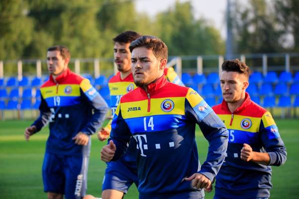 Сборная Румынии провела тренировку перед матчем с Казахстаном