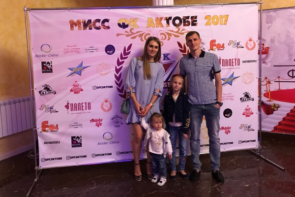 Кира Шестакова: «Единственное, что остается непривычным в Казахстане — непрофессионализм и нежелание работать, встречающиеся во многих сферах обслуживания»