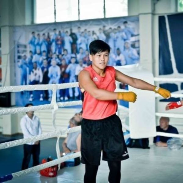 Как выглядят казахстанские боксерши на ринге и в жизни