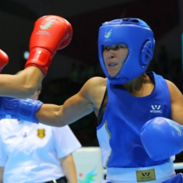 Как выглядят казахстанские боксерши на ринге и в жизни