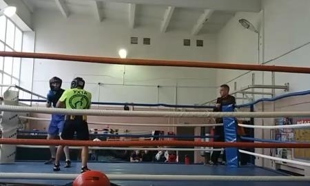 Видео спаррингов Залилова с российскими боксерами