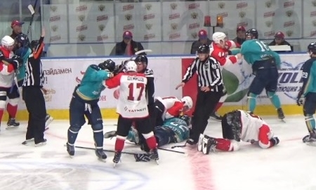 Видеообзор матча ВХЛ «Торпедо» — «Нефтяник» 4:3