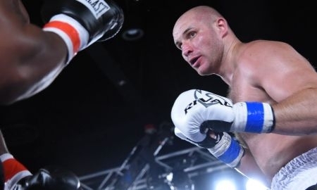 Как Иван Дычко «выключил свет» американскому дебютанту