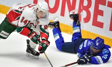 Фоторепортаж с матча МХЛ «Снежные Барсы» — «Ирбис» 4:3 ОТ