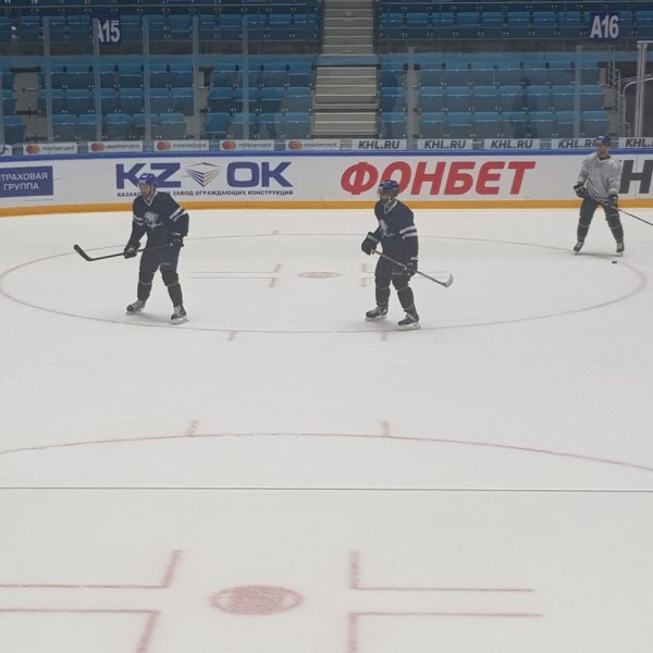 Доус и Диц занимаются в общей группе «Барыса»