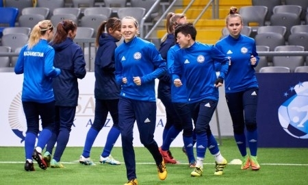 Фоторепортаж с предыгровой тренировки женской сборной Казахстана