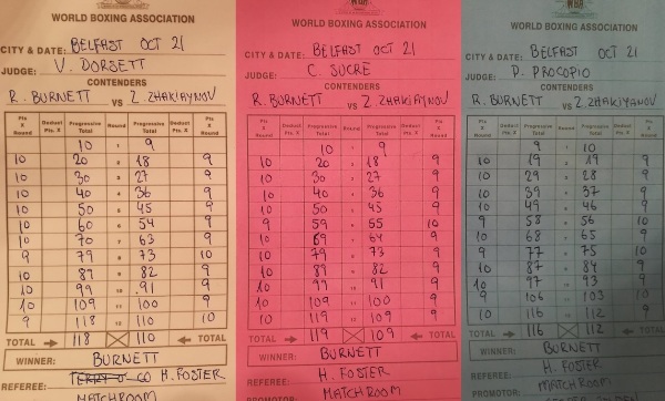 Фото судейских записок боя Жакиянов — Барнетт