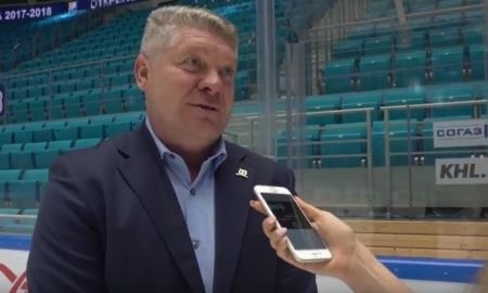 Видеосюжет о награждении Михайлиса и Верещагина удостоверенями заслуженных тренеров РК