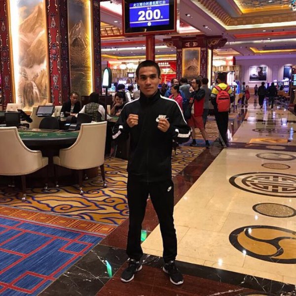 Жанузак прибыл в Макао на свой следующий бой