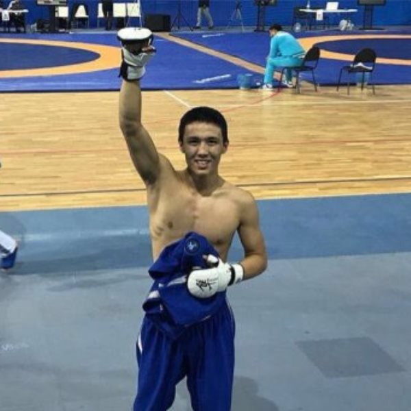Спортсмен из Актау выиграл чемпионат мира по панкратиону