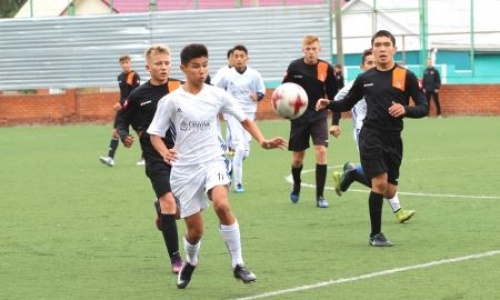 «Астана-2002» продолжает победное шествие на международном турнире в Ташкенте