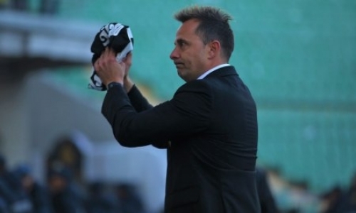 Стоит ли «Кайрату» оставить главным тренером Карлоса Алоса