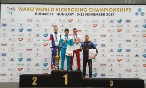 Сборная Казахстана по кикбоксингу завоевала 16 медалей на чемпионате мира в Будапеште