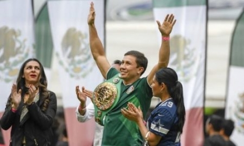 Головкина встретили овациями на стадионе в Мексике