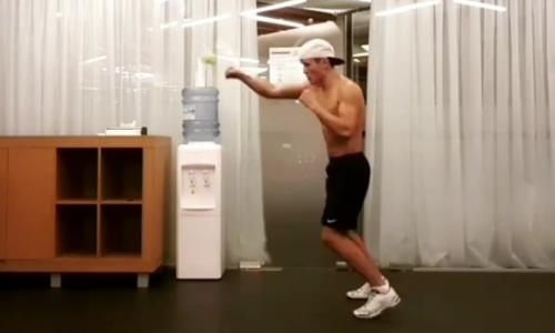 Как Залилов тренирует координацию и точность