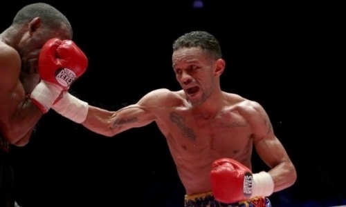 Побитый Жакияновым боксер поборется за право на бой с обидчиком казахстанца