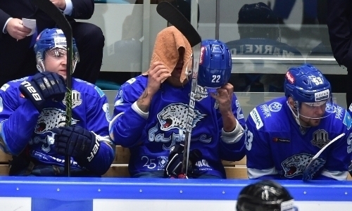 «Барыс» пропустил пять безответных шайб за 24 минуты в Ярославле