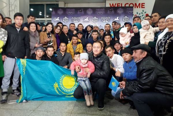 Шарибаев вернулся в Казахстан после победы нокаутом в США