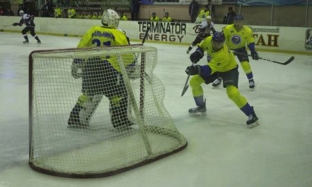 Фоторепортаж с матчей чемпионата РК «Горняк» — «Алматы» 2:1 Б, 2:1