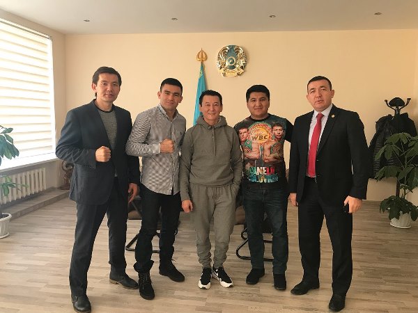 Моминов встретился с молодежью Астаны