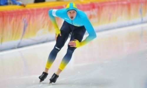Казахстанские конькобежцы не снискали успеха в командном спринте этапа Кубка мира