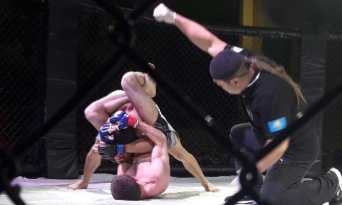 В Атырау стартовал первый в Казахстане чемпионат мира по жекпе-жек