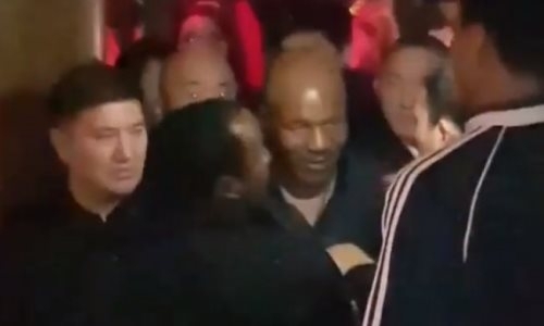Тайсон неожиданно появился в одном из ночных клубов Алматы