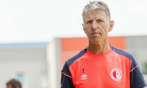 Тренер «Славии» не может сосредоточиться на «Астане» из-за мыслей о возможной отставке