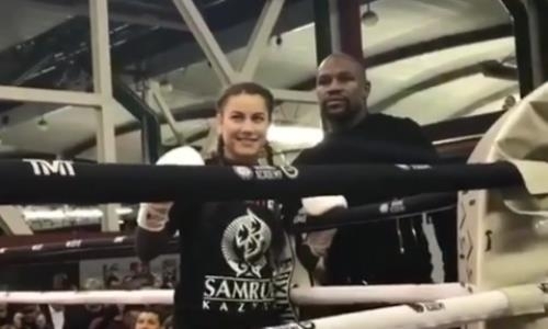 Мэйвезер посетил тренировку Шариповой в Москве