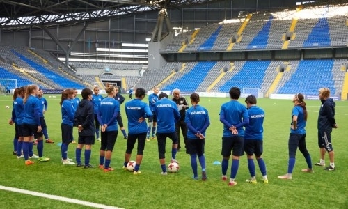 Женская сборная Казахстана проводит УТС в Турции