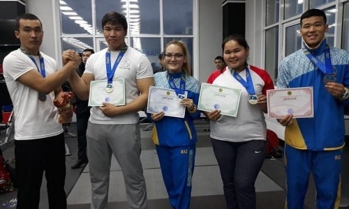 На кубке Казахстана по армрестлингу спортсмены из Мангистау завоевали пять наград