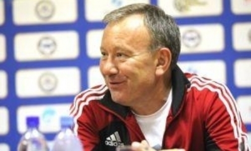 Экс-футболист сборной Казахстана считает, что Муханов должен остаться в «Актобе»