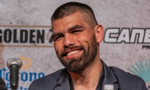 Мексиканский боксер рассказал о действиях «Канело» в бою с Головкиным