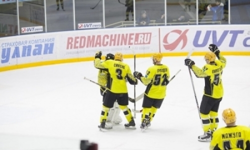 «Сарыарка» разгромила «Буран» в матче ВХЛ