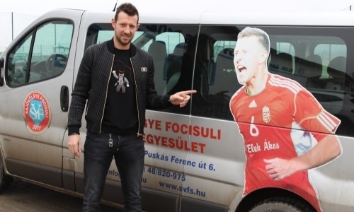 Акош Элек посетил академию, названную в его честь