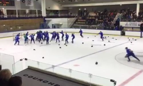 Как молодежная сборная Казахстана радовалась выходу в ТОП-дивизион чемпионата мира